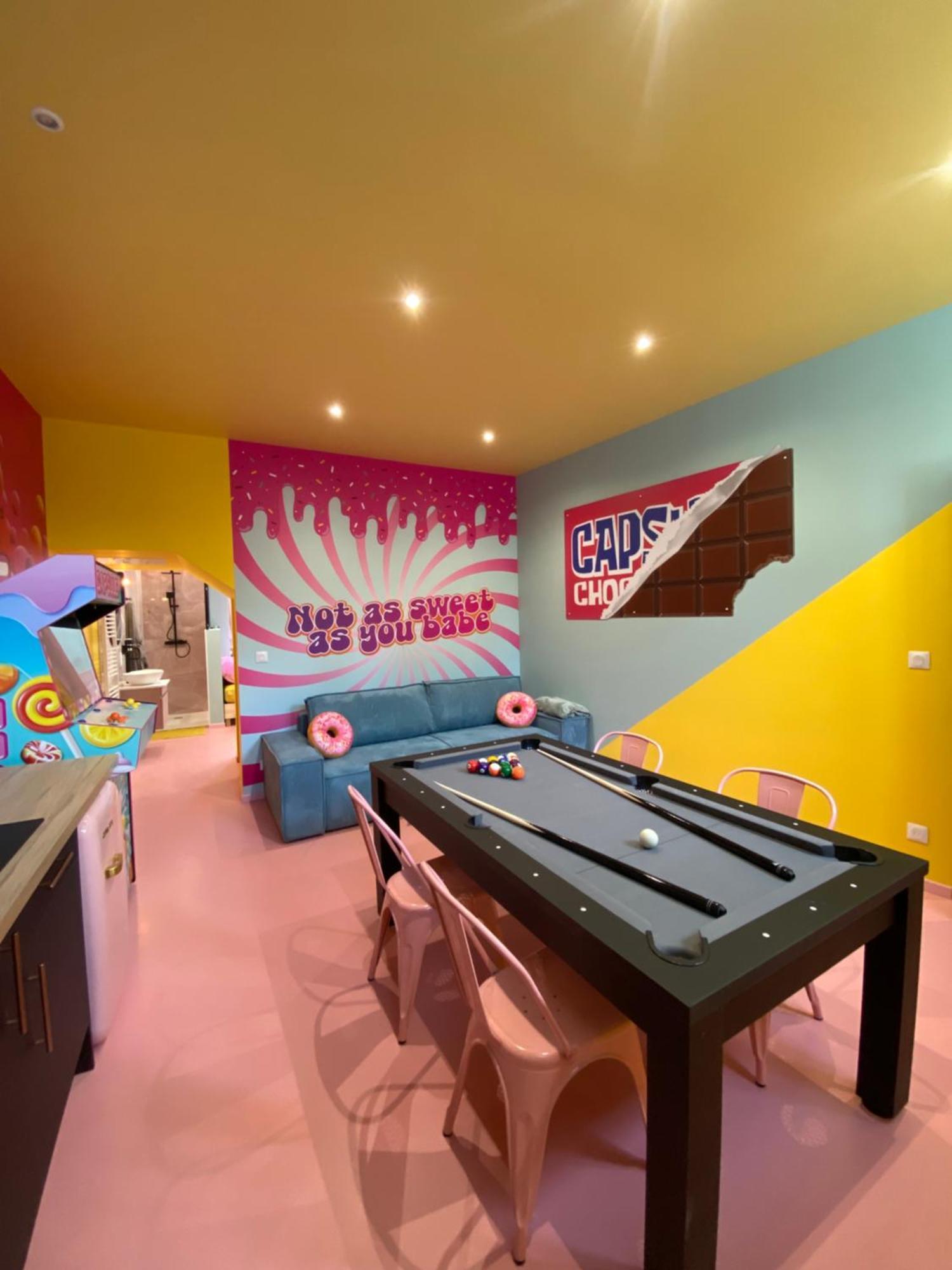 Capsule Bonbon - Balneo - Sauna - Billard - Nintendo Switch Douai Ngoại thất bức ảnh